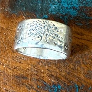 Jes MaHarry “Strength Ring” in sterling silver. New in box.